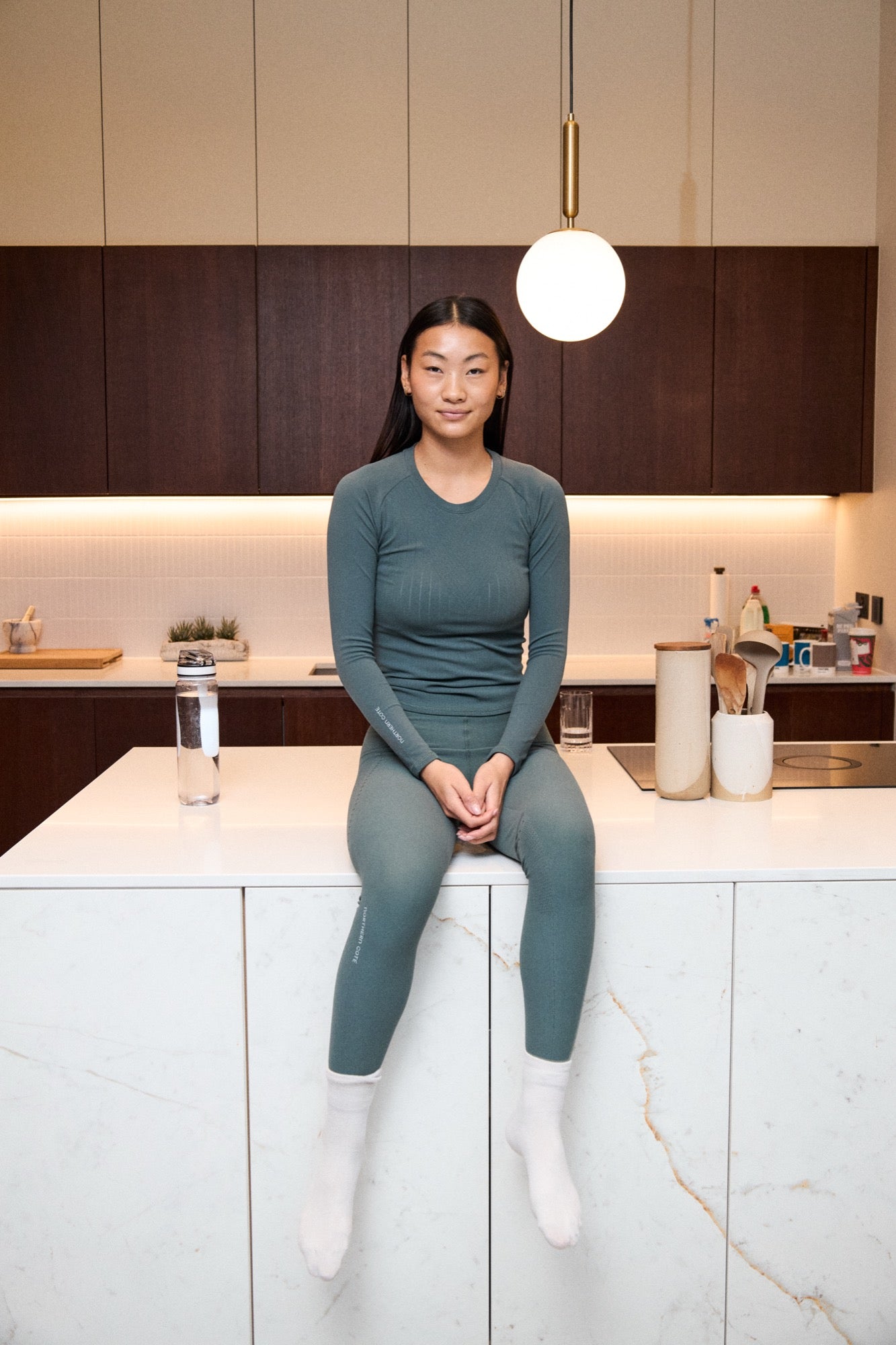 Leafy Seamless Pullover