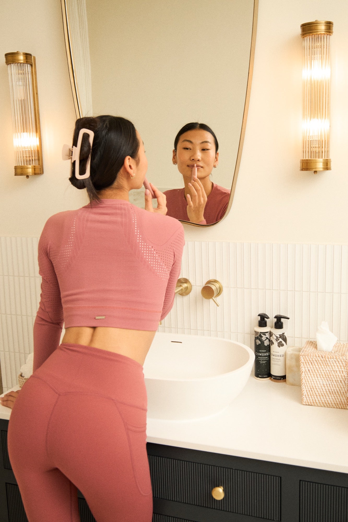 Glimmer Seamless Cropped Pullover