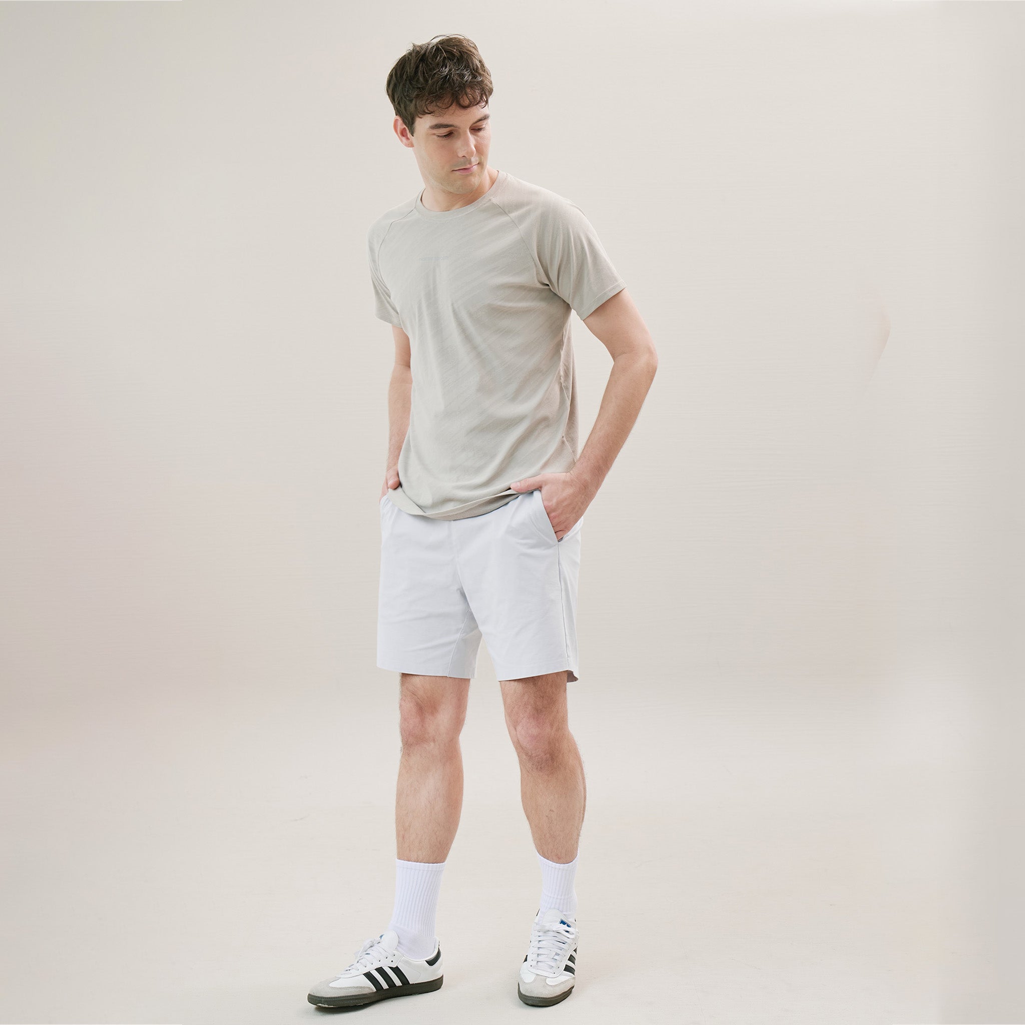 Modern men’s activewear top for versatile gym and outdoor workouts.