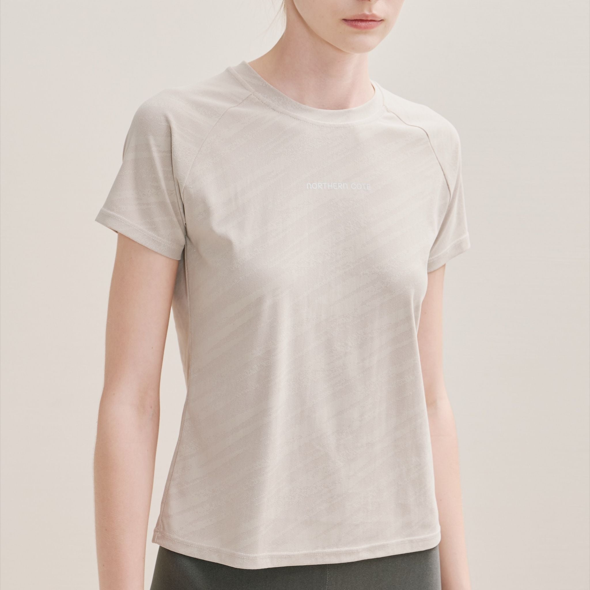 Essential Comfy Top W