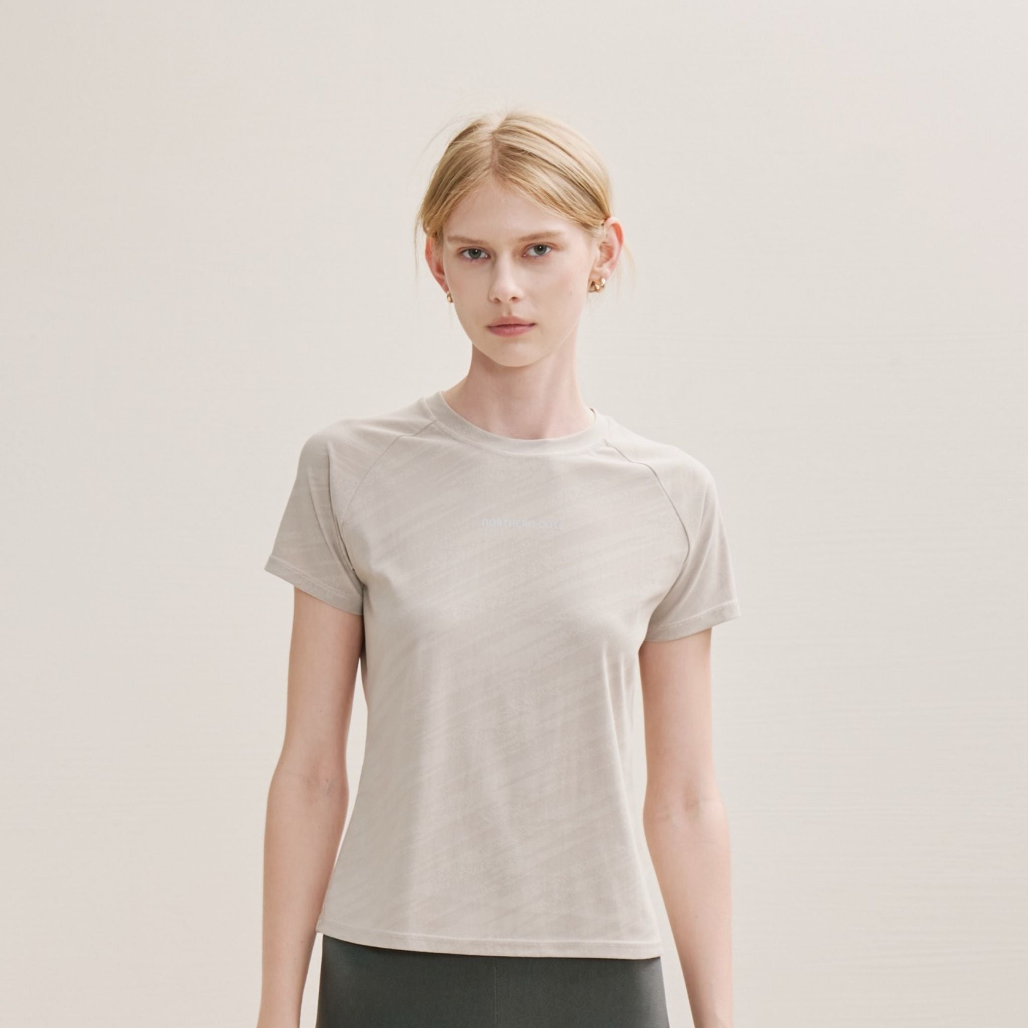 Essential Comfy Top W