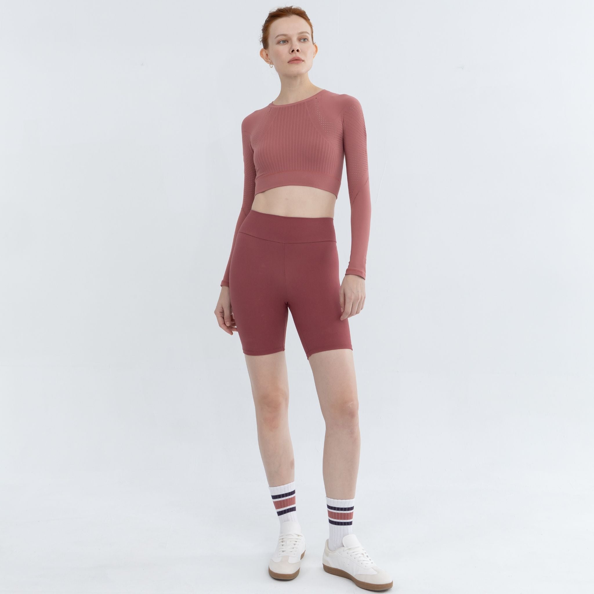 Glimmer Seamless Cropped Pullover