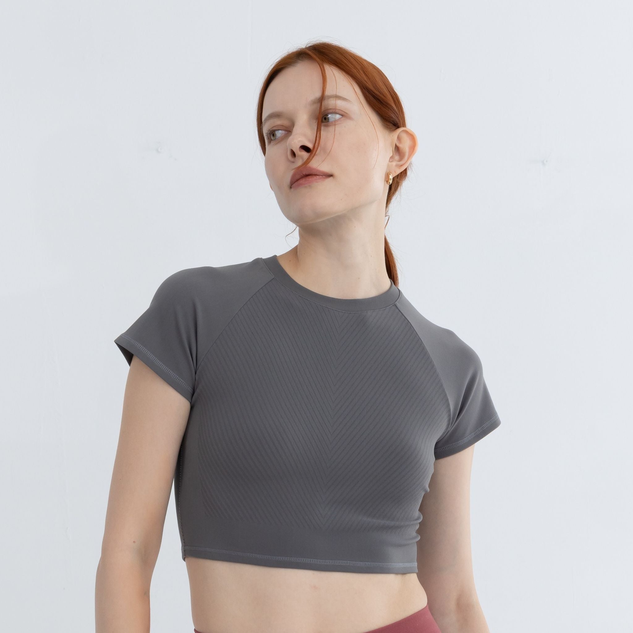 fitness top in charcoal grey