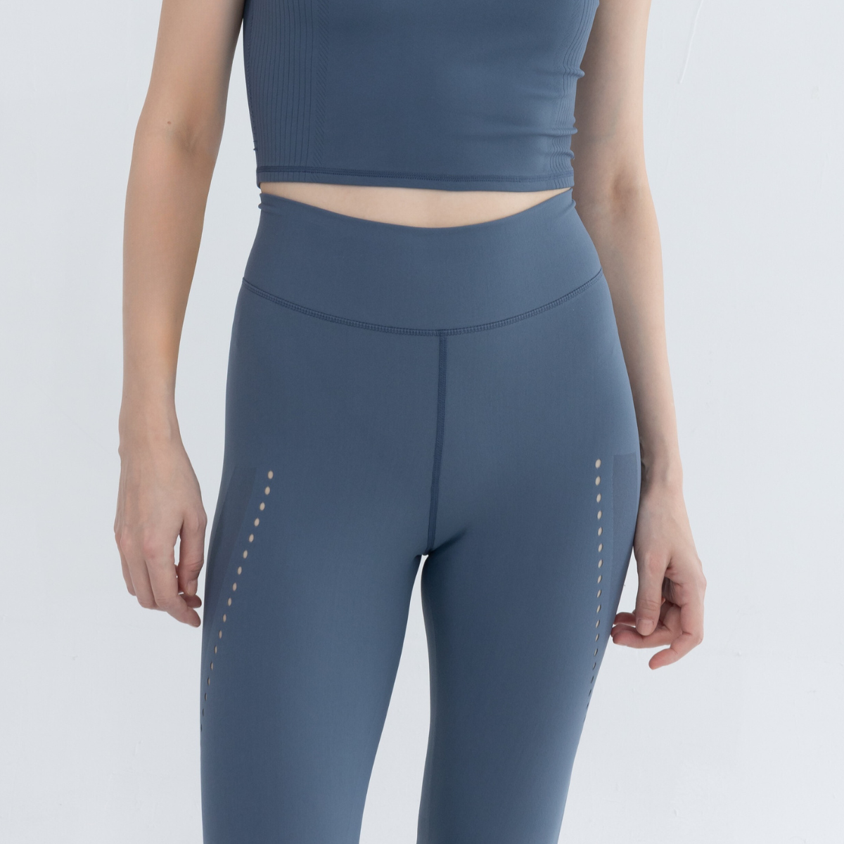 Close-up of seamless legging n blue