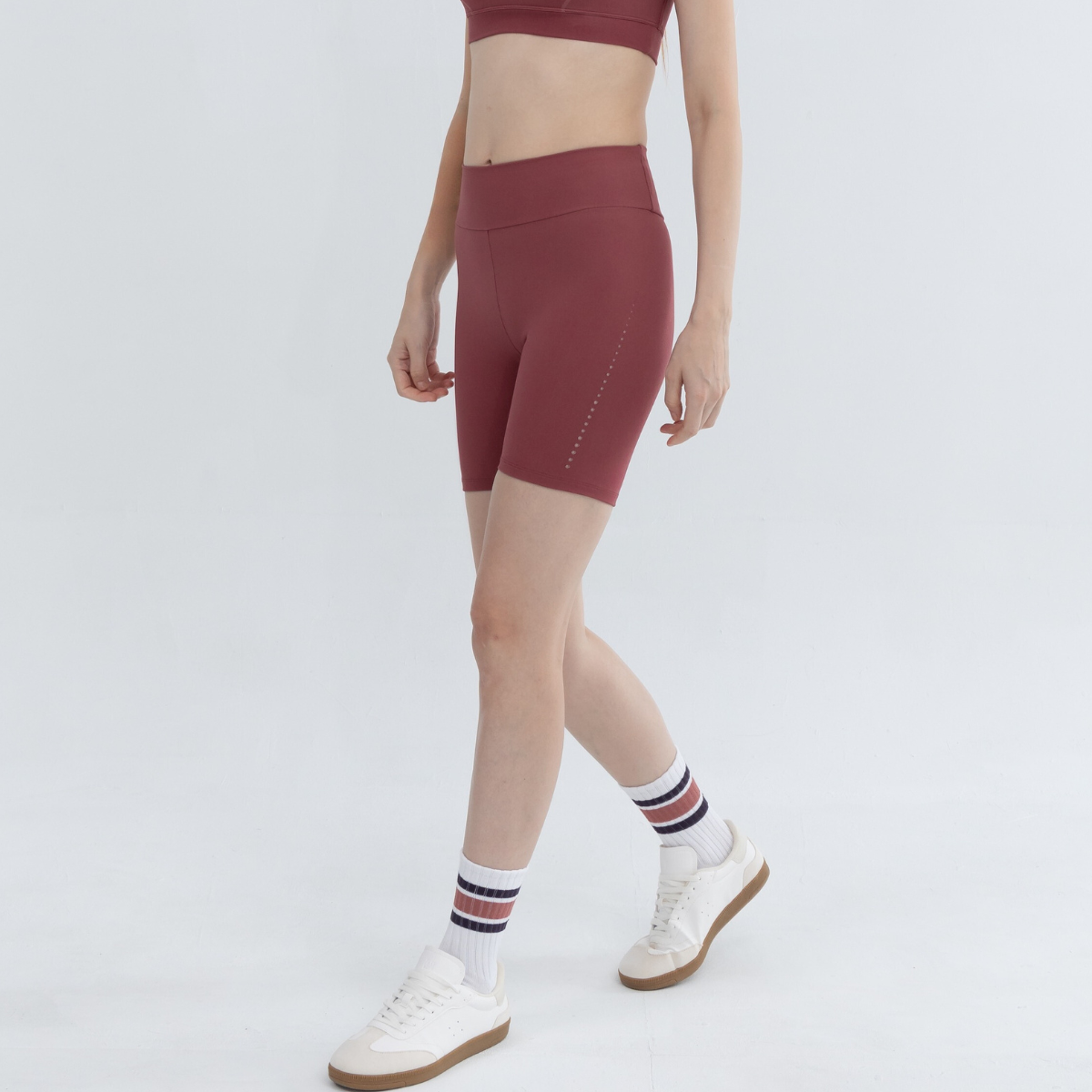 Seamless workout legging offering comfort and performance for workouts