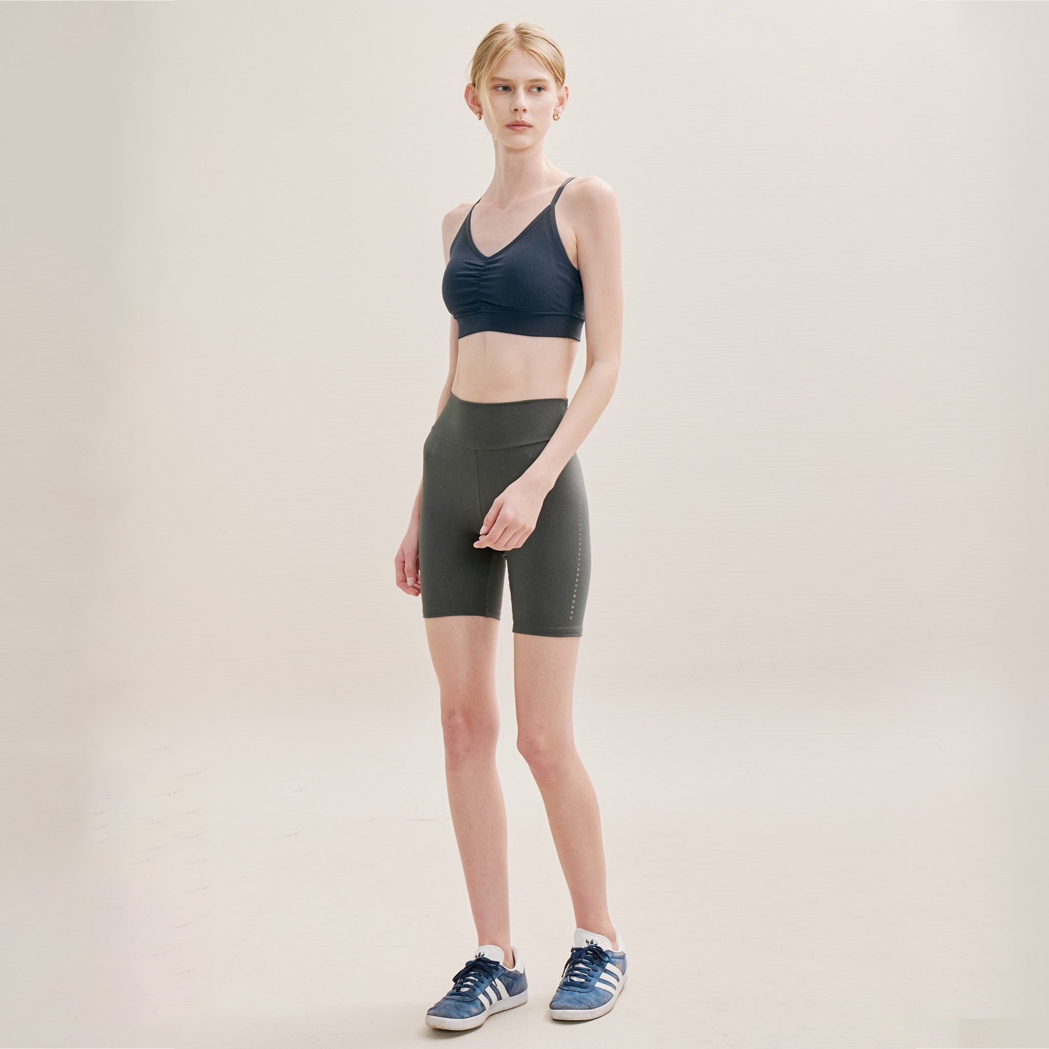 Cross Back Bra with scoop neckline and posture-friendly fit.