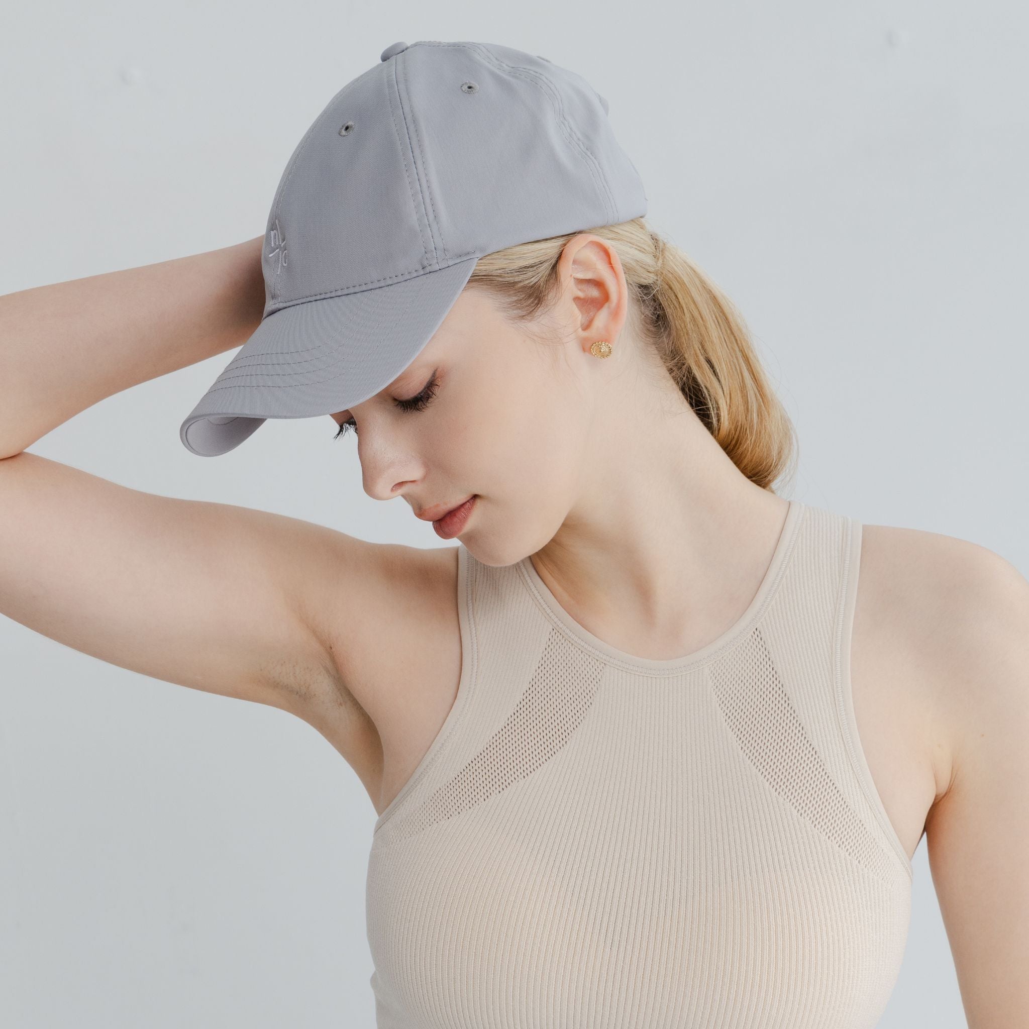 Athletic hat for runners with UV protection