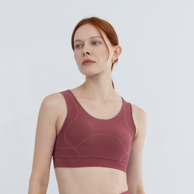 A high-impact workout bra with supportive underband, designed for running and intense workouts.