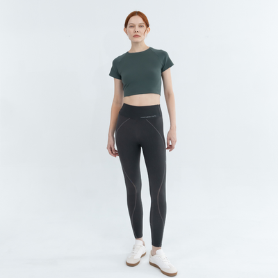 Linear Grace Fitness Raglan Crop Top