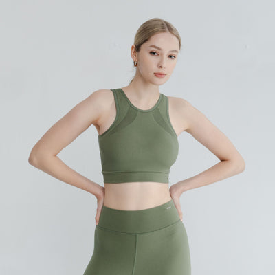 Matching workout set featuring High Neck Bra and seamless leggings for stylish activewear look.